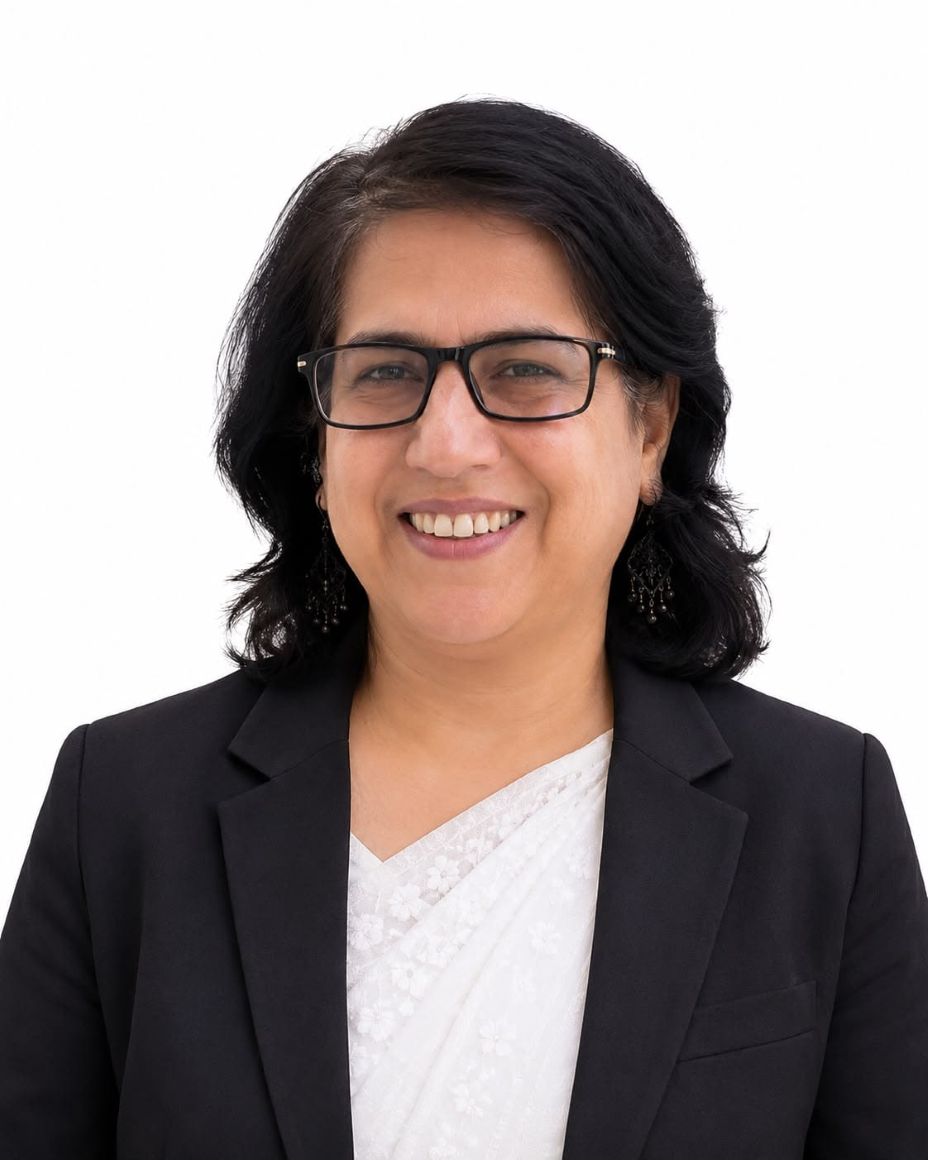Dr. Aparna Dwivedi